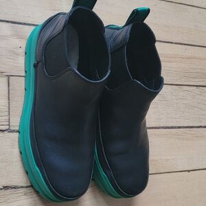 UGG Merina Black Green Leather Ankle Boots Platform Size 8 US/39 EU